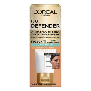 Crema Facial Anti Brillo con color medio UV Defender L'Oréal Paris FPS50 x 40 grs